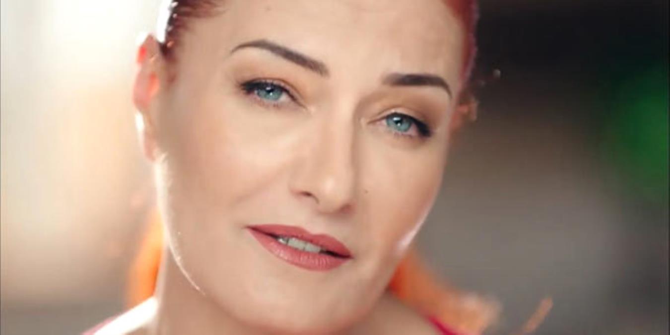 Umrumda Değil - Candan Erçetin (1995)