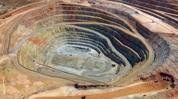 4 Gram Altın İçin 1 Ton Kaya