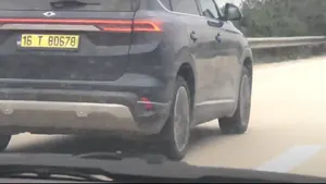 Yerli ve Milli Arabamız TOGG’u Yollarda Gördüm