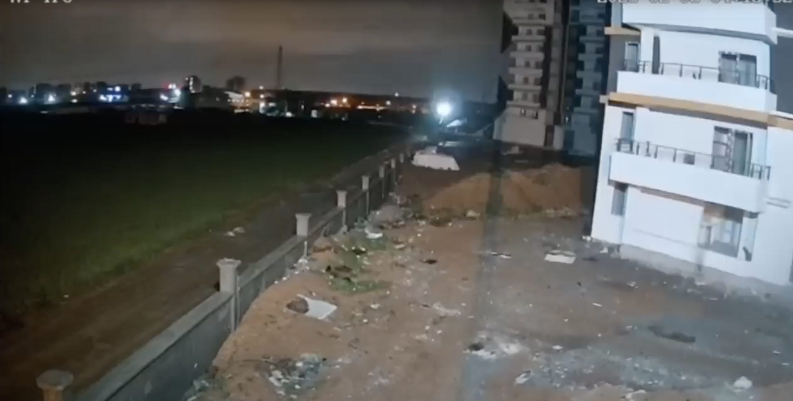 Yabancı Medyadan Hiç Görülmeyen Deprem Görüntüleri