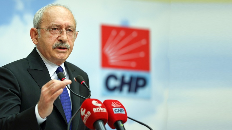 Kemal Kılıçdaroğlu'nun CHP'ye Kurultay Operasyonu
