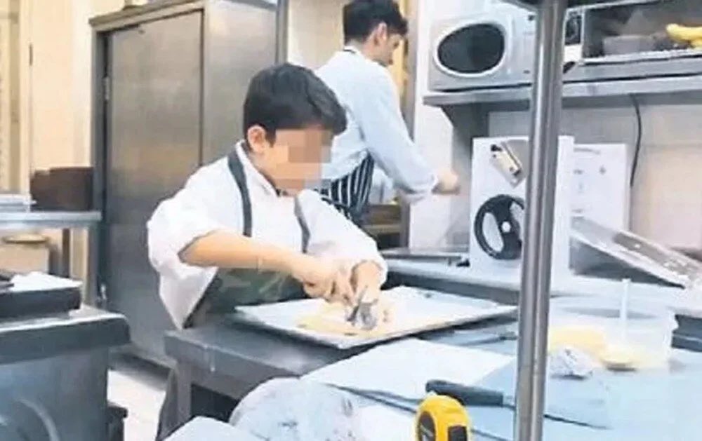 Türkiye'den İnsan Manzaraları: Masum Bir Çocuğu 5 Yerinden Bıçaklayan Çocuklar