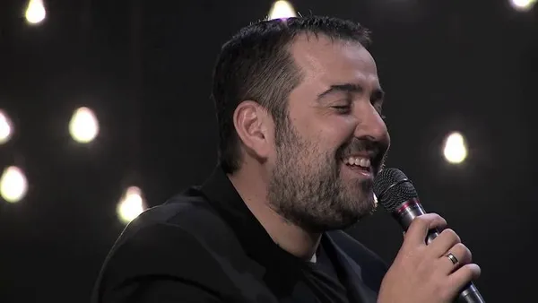 Büklüm Büklüm - Ata Demirer