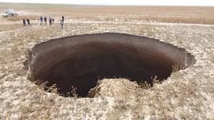 Konya Karapınar'da Dev Obruk Oluştu