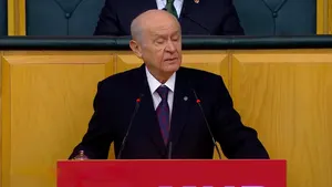 Paris - Devlet Bahçeli