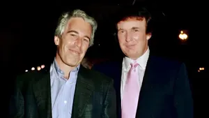 Kankalar Donald Trump ve Jeffrey Epstein